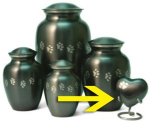 Stand for Heart-Shaped Classic Urns